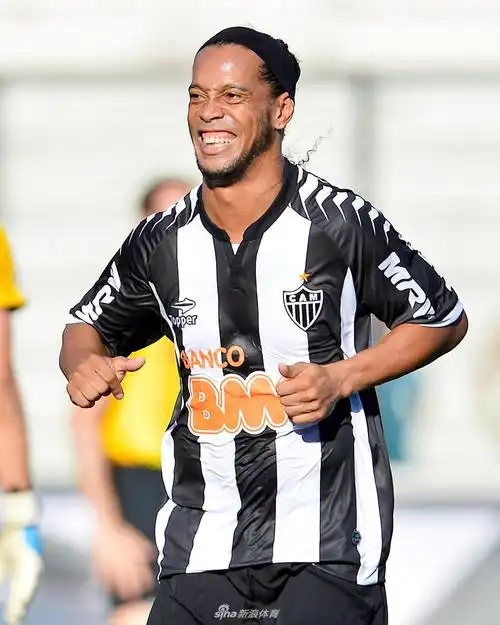 分享了他對 分享了他對